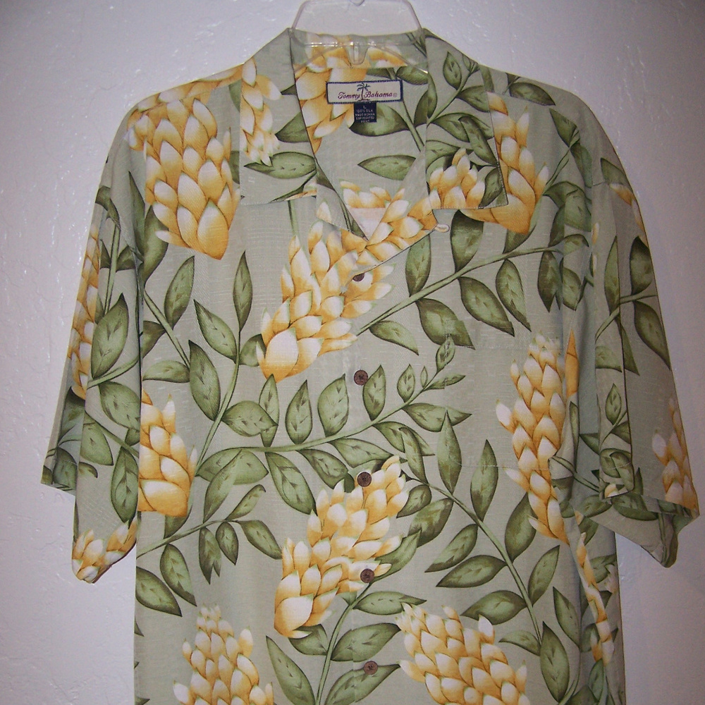 TOMMY BAHAMA 100% SILK HAWAIIAN CAMP SHIRT S0672